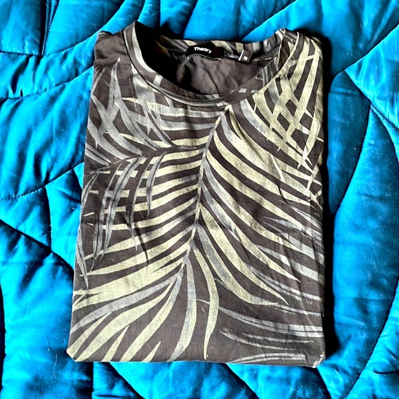 2/$30 NWOT THEORY MEN’S XL S/S tropical leaf t-shirt Pima cotton black/green - Picture 2 of 5